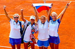 Сборная России по теннису вместе с Farmateb.